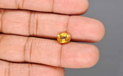 Yellow Sapphire (Pukhraj) Gemstone - 2.71 Carats