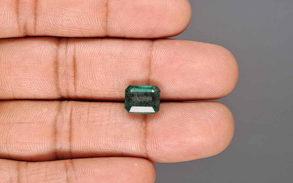 Emerald (Panna) Gemstone - 3.77 Carats