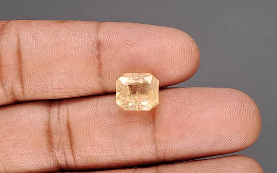 Yellow Sapphire (Pukhraj) Gemstone - 6.63 Carats