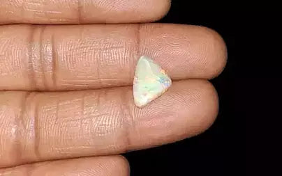 Opal - 2.89 Carats