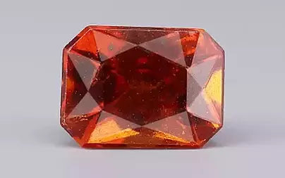Hessonite (Gomed) - 5.65 Carats