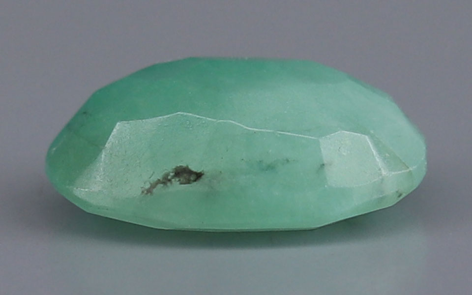 Emerald (Panna) Gemstone - 3.97 Carats