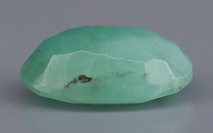Emerald (Panna) Gemstone - 3.97 Carats