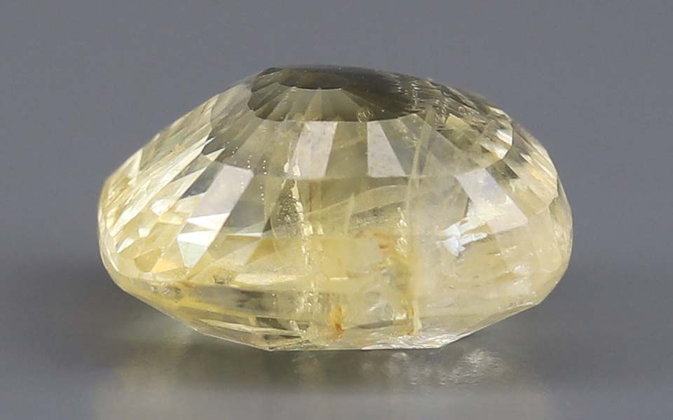 Yellow Sapphire (Pukhraj) Gemstone - 7.61 Carats