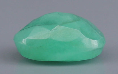 Emerald (Panna) Gemstone - 3.29 Carats