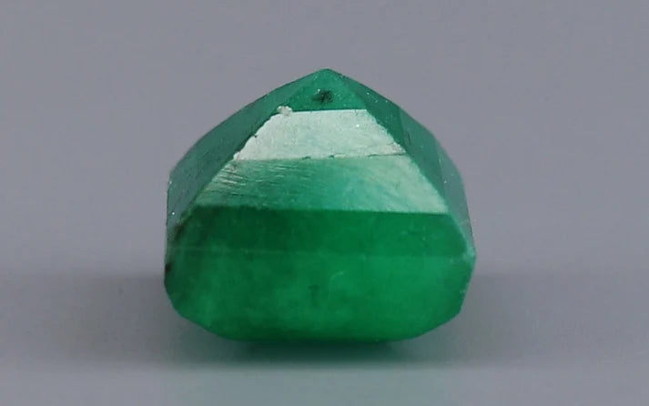 Emerald (Panna) - 4.60 Carat