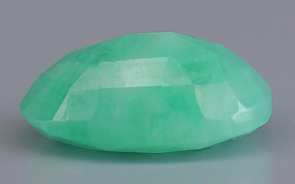 Emerald (Panna) Gemstone - 3.31 Carats