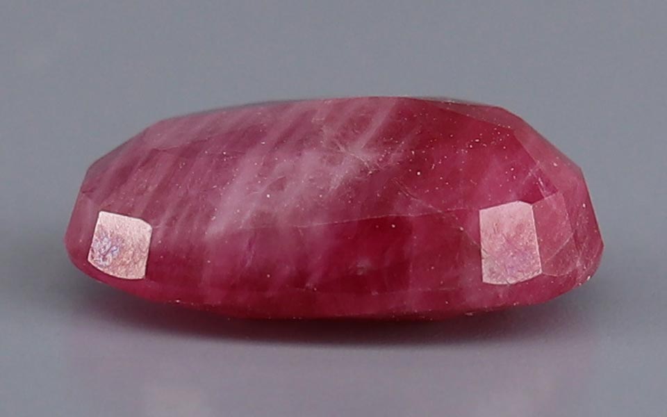 Ruby (Manik) Gemstone - 5.57 Carats