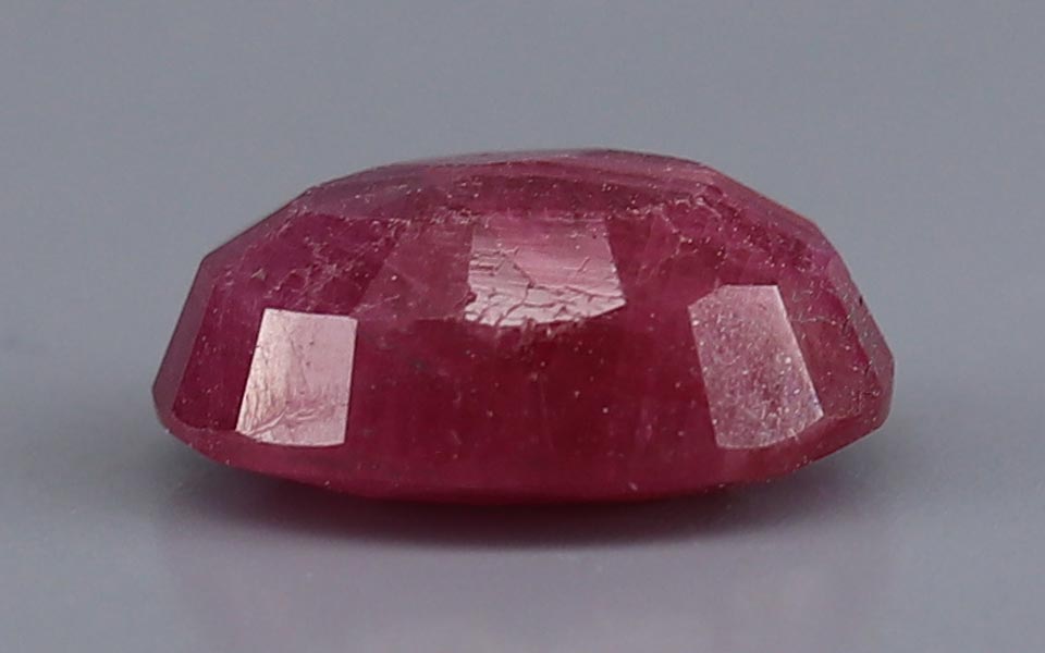 Ruby (Manik) Gemstone - 5.77 Carats