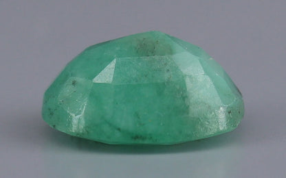 Emerald (Panna) Gemstone - 3.59 Carats