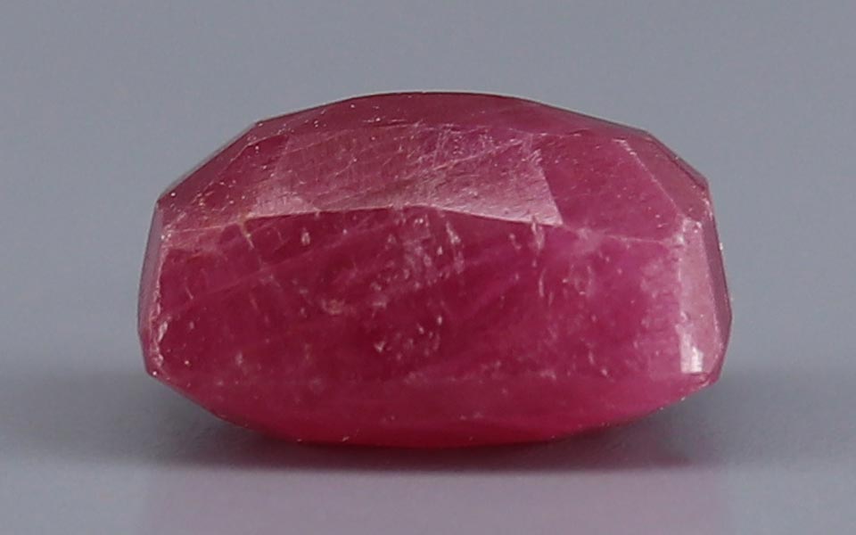 Ruby (Manik) Gemstone - 3.95 Carats