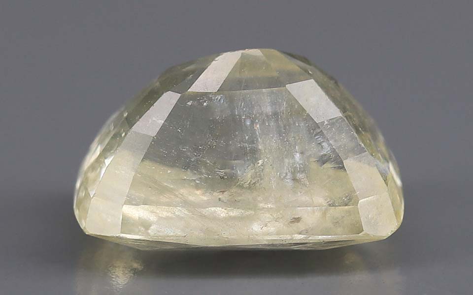 Yellow Sapphire (Pukhraj) Gemstone - 7.38 Carats