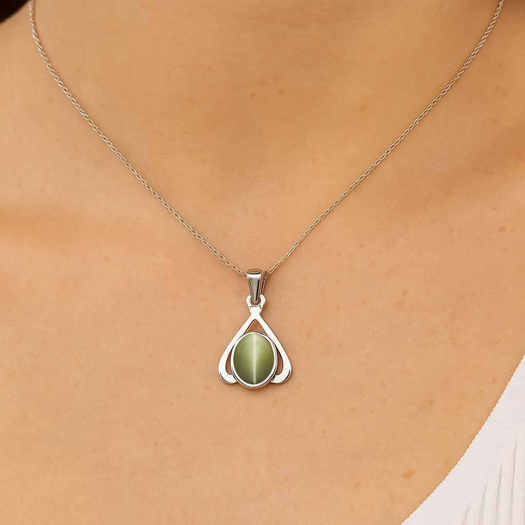 Classic Pure Sterling Silver Cat's Eye Stone Pendant