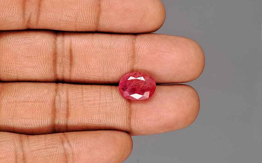 Ruby (Manik) Gemstone - 5.35 Carats