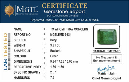 Emerald (Panna) - 3.81 Carats