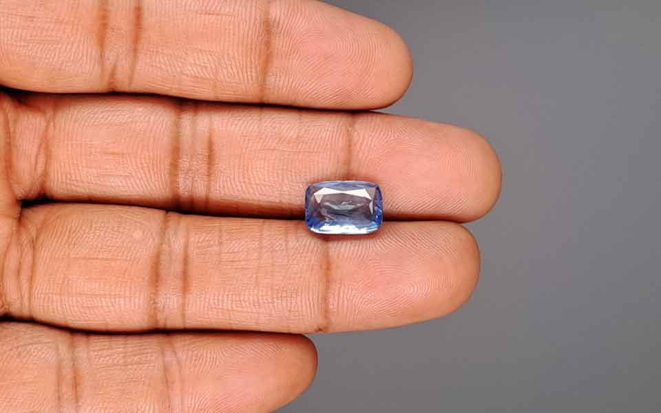 Blue Sapphire (Neelam) Gemstone - 5.04 Carats