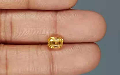 Yellow Sapphire (Pukhraj) Gemstone - 2.08 Carats