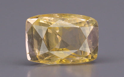 Yellow Sapphire (Pukhraj) Gemstone - 2.69 Carats