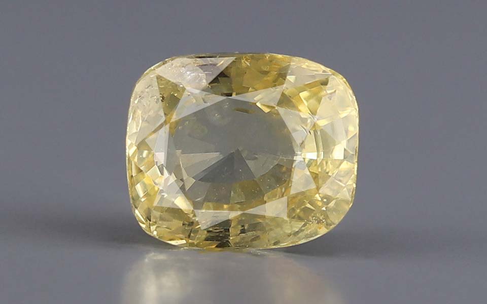 Yellow Sapphire (Pukhraj) Gemstone - 3.08 Carats