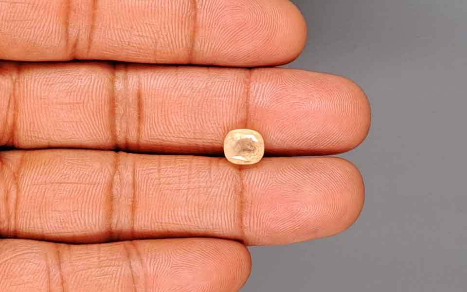 Yellow Sapphire (Pukhraj) Gemstone - 3.13 Carats