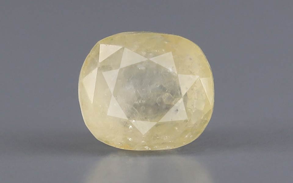 Yellow Sapphire (Pukhraj) Gemstone - 3.13 Carats