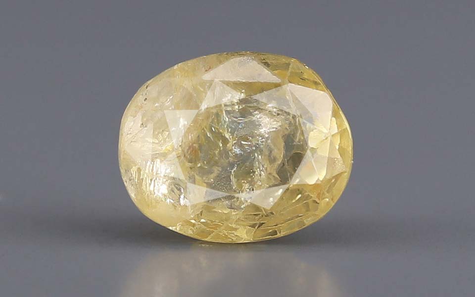 Yellow Sapphire (Pukhraj) Gemstone - 3.16 Carats