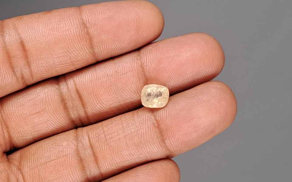 Yellow Sapphire (Pukhraj) Gemstone - 3.21 Carats