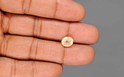 Yellow Sapphire (Pukhraj) Gemstone - 3.37 Carats