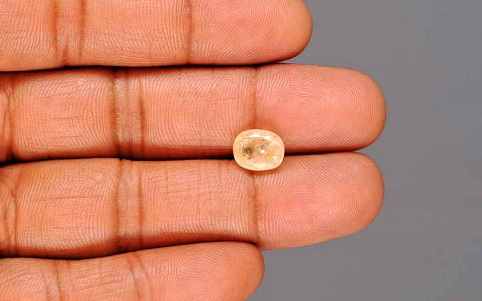 Yellow Sapphire (Pukhraj) Gemstone - 3.38 Carats