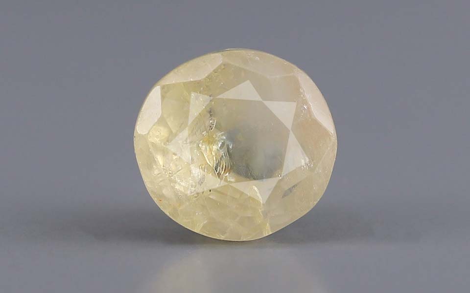 Yellow Sapphire (Pukhraj) Gemstone - 3.4 Carats
