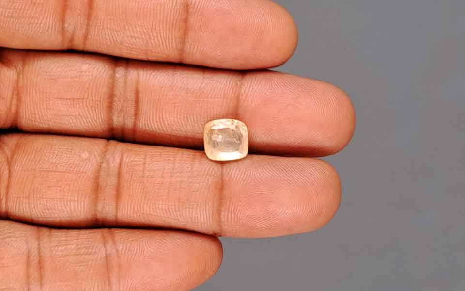 Yellow Sapphire (Pukhraj) Gemstone - 3.5 Carats