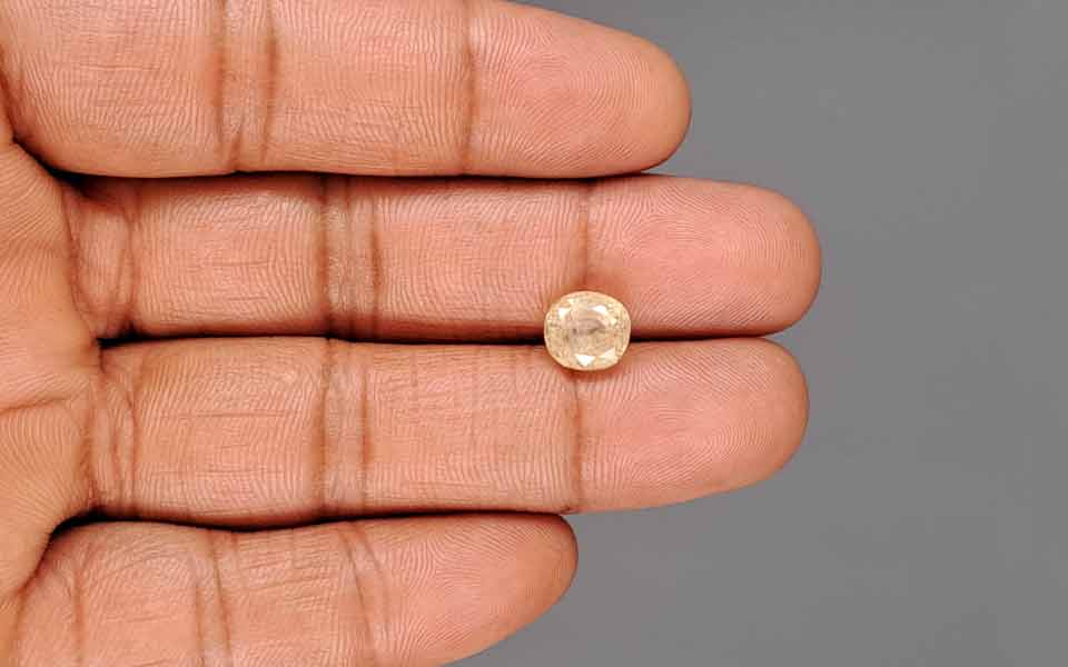 Yellow Sapphire (Pukhraj) Gemstone - 3.82 Carats