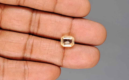 Yellow Sapphire (Pukhraj) Gemstone - 4.1 Carats
