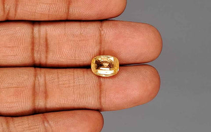 Yellow Sapphire (Pukhraj) Gemstone - 4.7 Carats