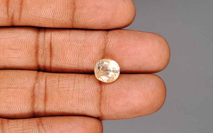 Yellow Sapphire (Pukhraj) Gemstone - 4.96 Carats