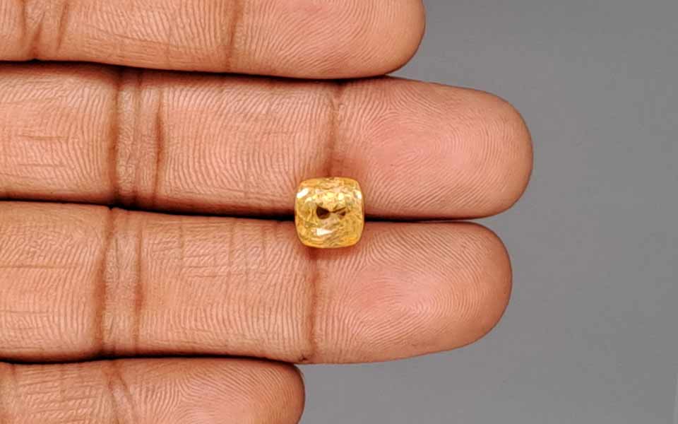 Yellow Sapphire (Pukhraj) Gemstone - 5.11 Carats