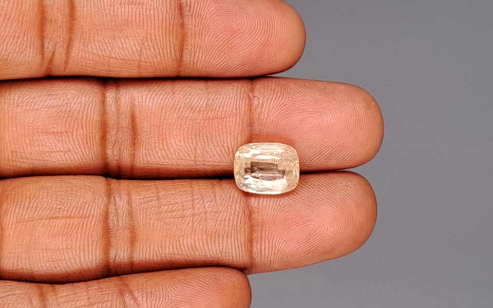Yellow Sapphire (Pukhraj) Gemstone - 5.53 Carats