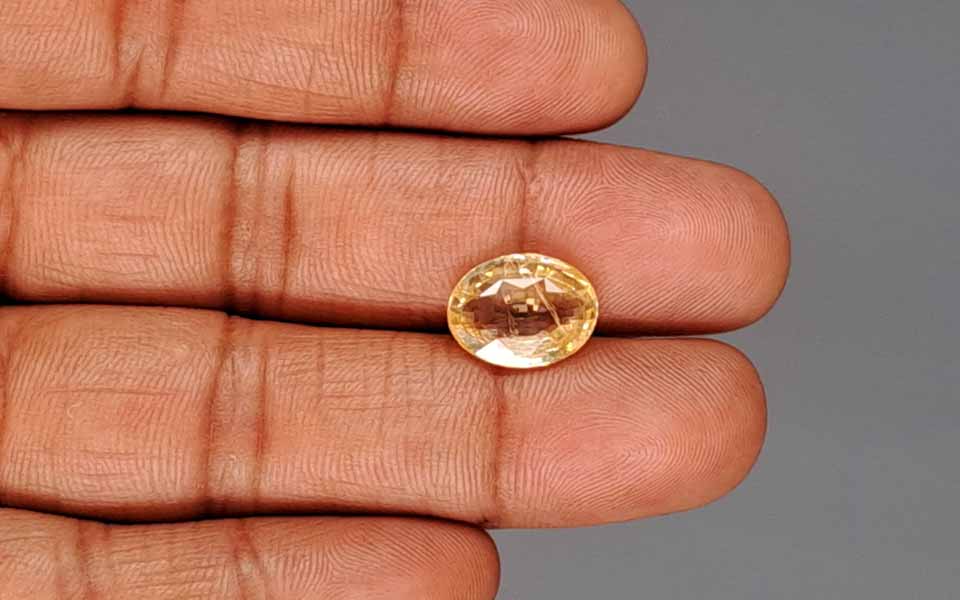 Yellow Sapphire (Pukhraj) Gemstone - 6.01 Carats