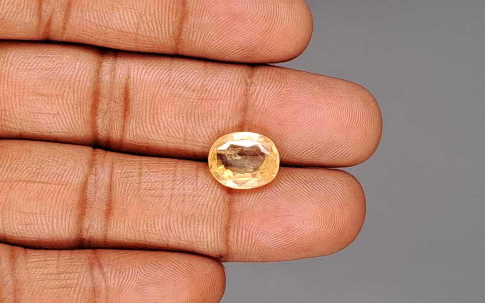 Yellow Sapphire (Pukhraj) Gemstone - 6.15 Carats