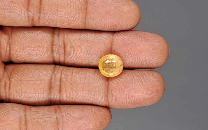 Yellow Sapphire - 6.33 Carats