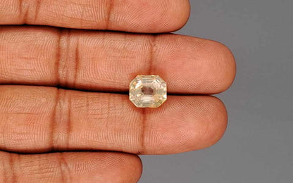 Yellow Sapphire (Pukhraj) Gemstone - 6.39 Carats