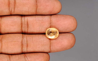 Yellow Sapphire (Pukhraj) Gemstone - 6.84 Carats