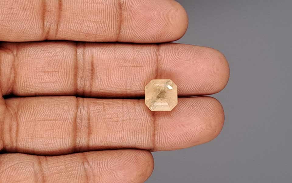Yellow Sapphire (Pukhraj) Gemstone - 7.32 Carats