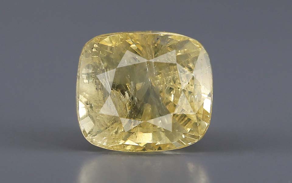 Yellow Sapphire (Pukhraj) Gemstone - 8.2 Carats