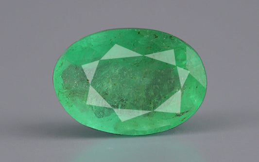 Emerald (Panna) Gemstone - 2.60 Carats
