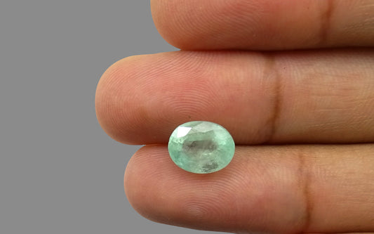 Emerald (Panna) Gemstone - 3.08 Carats