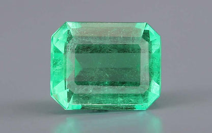 Emerald (Panna) Gemstone - 4.06 Carats