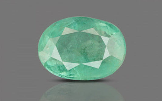 Emerald (Panna) Gemstone - 2.42 Carats