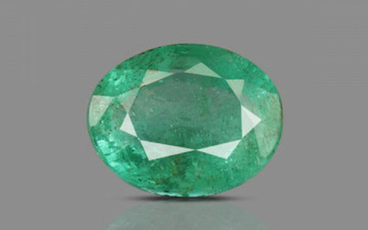 Emerald (Panna) Gemstone - 2.60 Carats