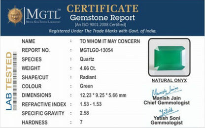 Green Onyx - 4.66 Carats